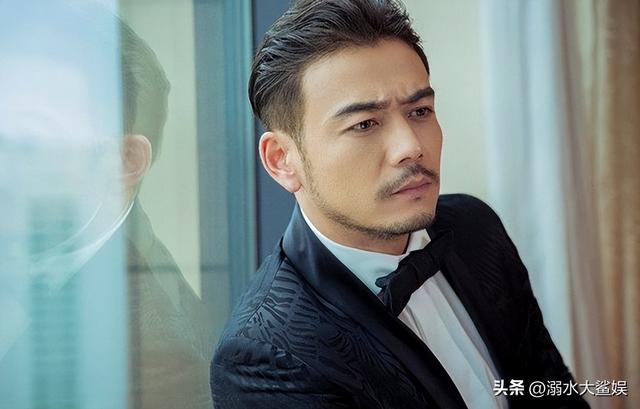 杨烁宁愿不拍戏也不降片酬（杨烁16岁北漂落魄时娶女神王黎雯）(2)