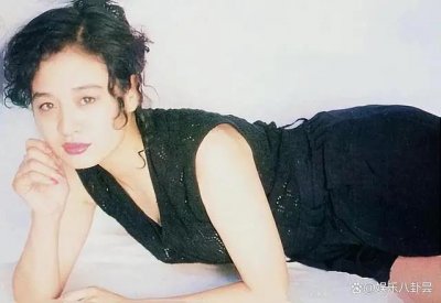 ​曾经红过巩俐，却爱错了人，婚后丈夫“拒认”亲生儿子