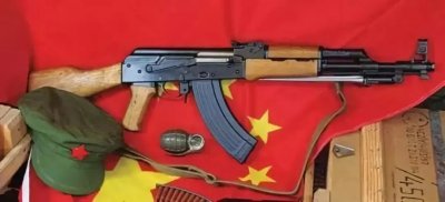 ​56式自动步枪，生产装备量最大的自动步枪，为啥被称作冲锋枪？